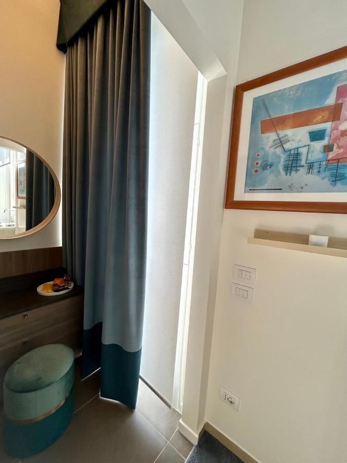 King'S Suite - Quiet And Refined In The Heart Of Milano Eksteriør billede